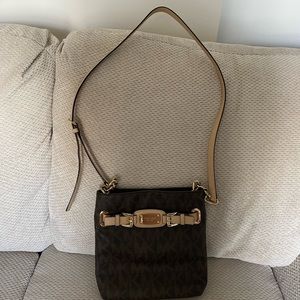 Michael Kors Crossbody Bag